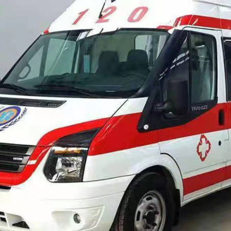 临泉非急救护送病人转院租赁救护车的优缺点对比